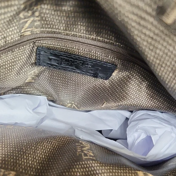 THE FIND Leopard Print Shoulder Bag with Gold Accents,with  Key Chain - Picture 9 of 16